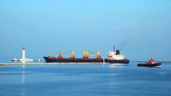 HPP-uusille-vesille-container-ship